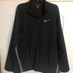 Men’s Nike pullover